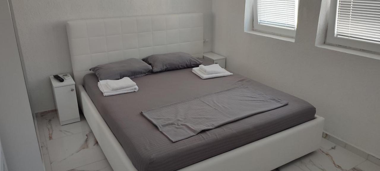 Golem Apartment Exterior photo