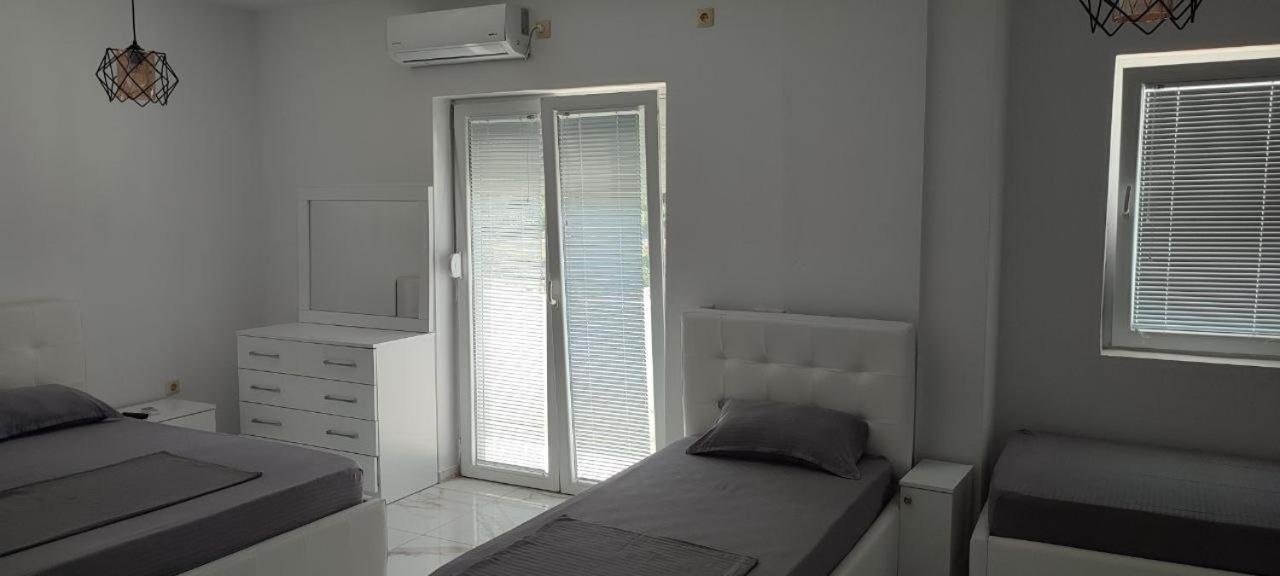 Golem Apartment Exterior photo